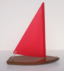 T9 Sailboat